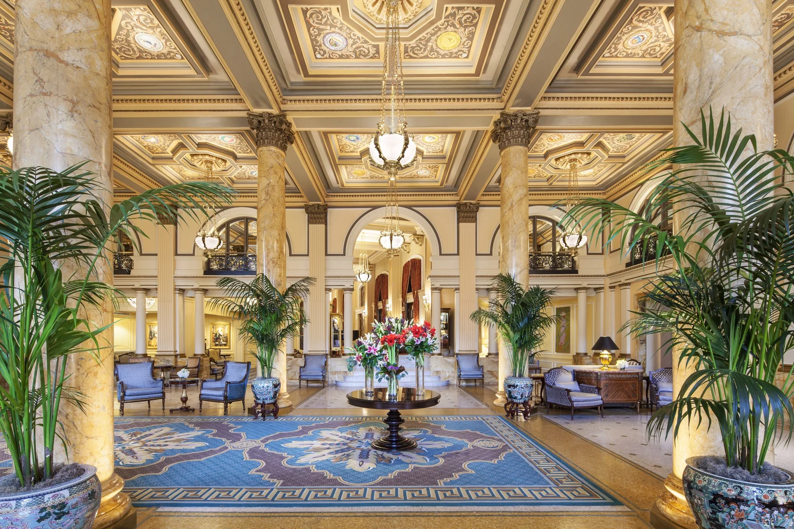 Kimberly's own photograph - first featured journal card - the Willard InterContinental lobby